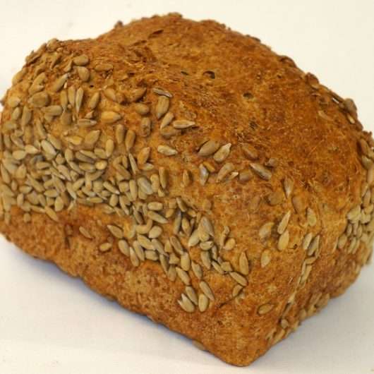 Gistbrood spelt zonnebloempitten